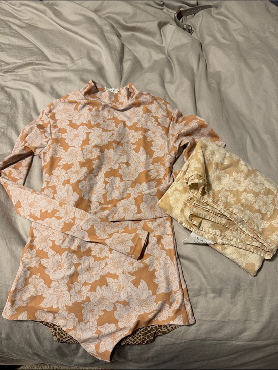 acacia swimwear Other - Acacia swimwear ehukai and pareo set